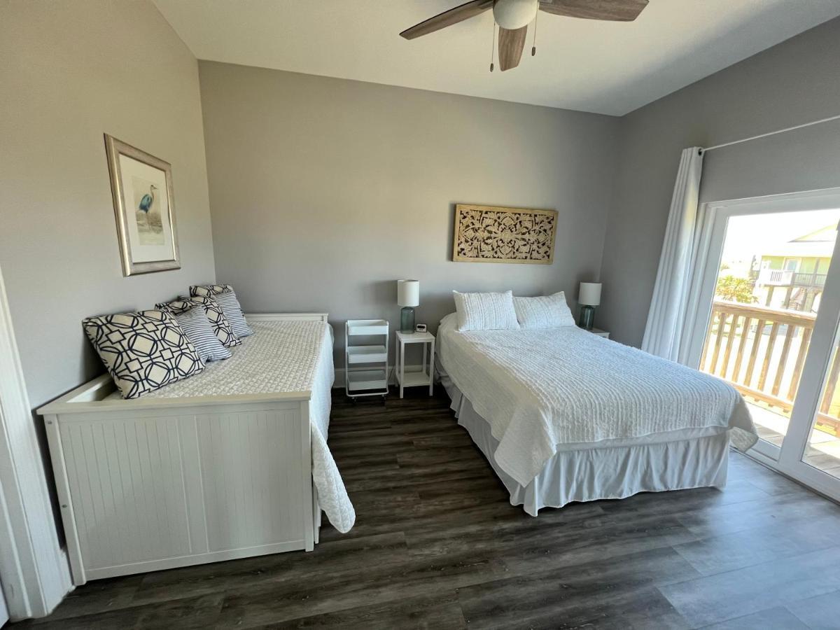 Sunny Catalina Villa Галвестън Екстериор снимка